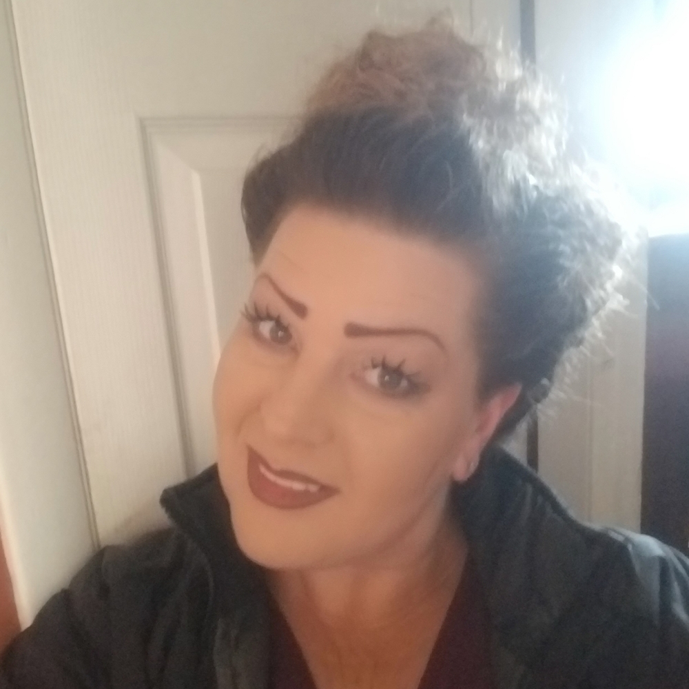 Meet your Posher, Valisa
